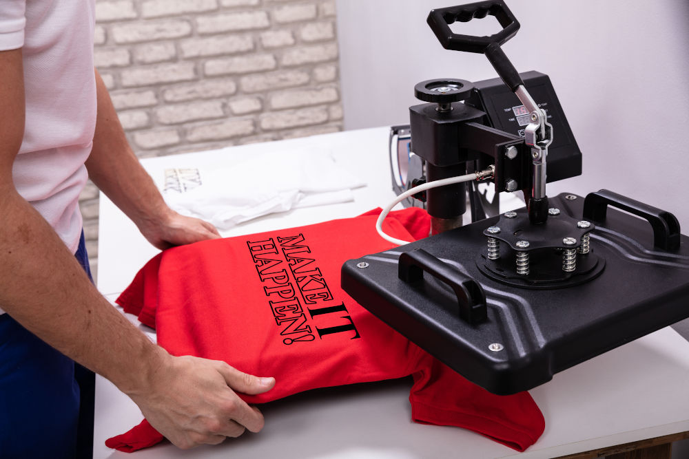 What Makes a Good Custom T-Shirt Design?